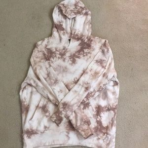 neutral tie dye sweatshirt